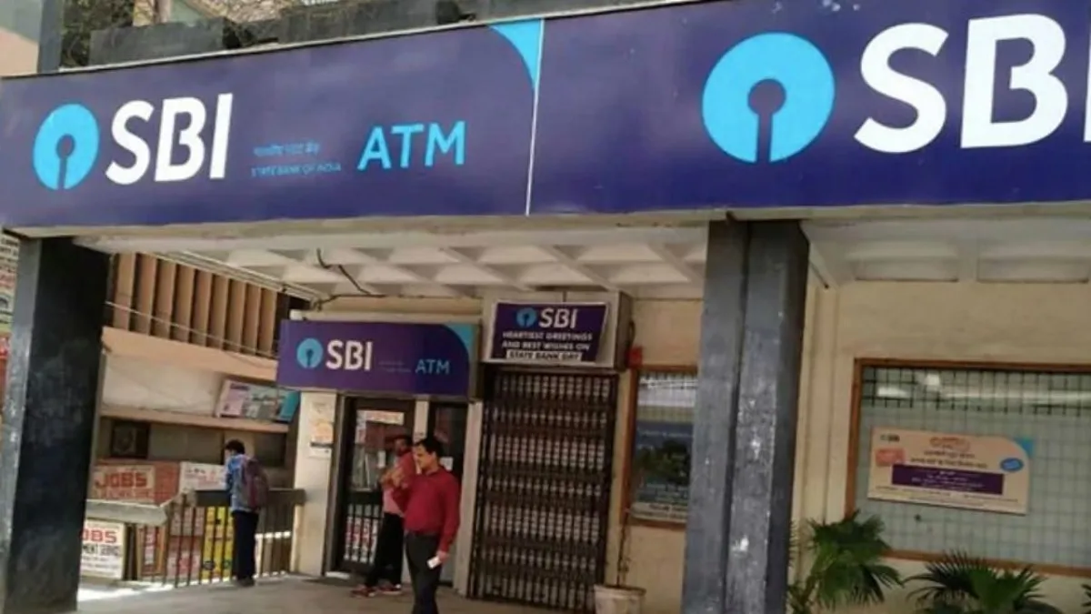 SBI OTP based cash withdrawal, SBI cardholders,  SBI ATM cash withdrawal, OTP- India TV Paisa
