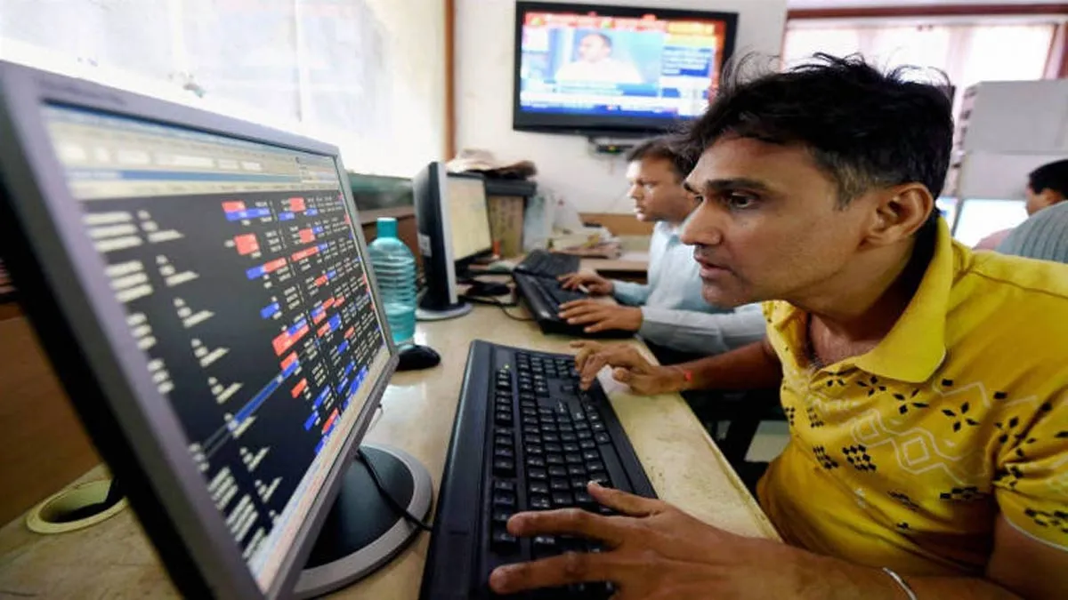 Sensex spurts over 170 points in choppy trade- India TV Paisa