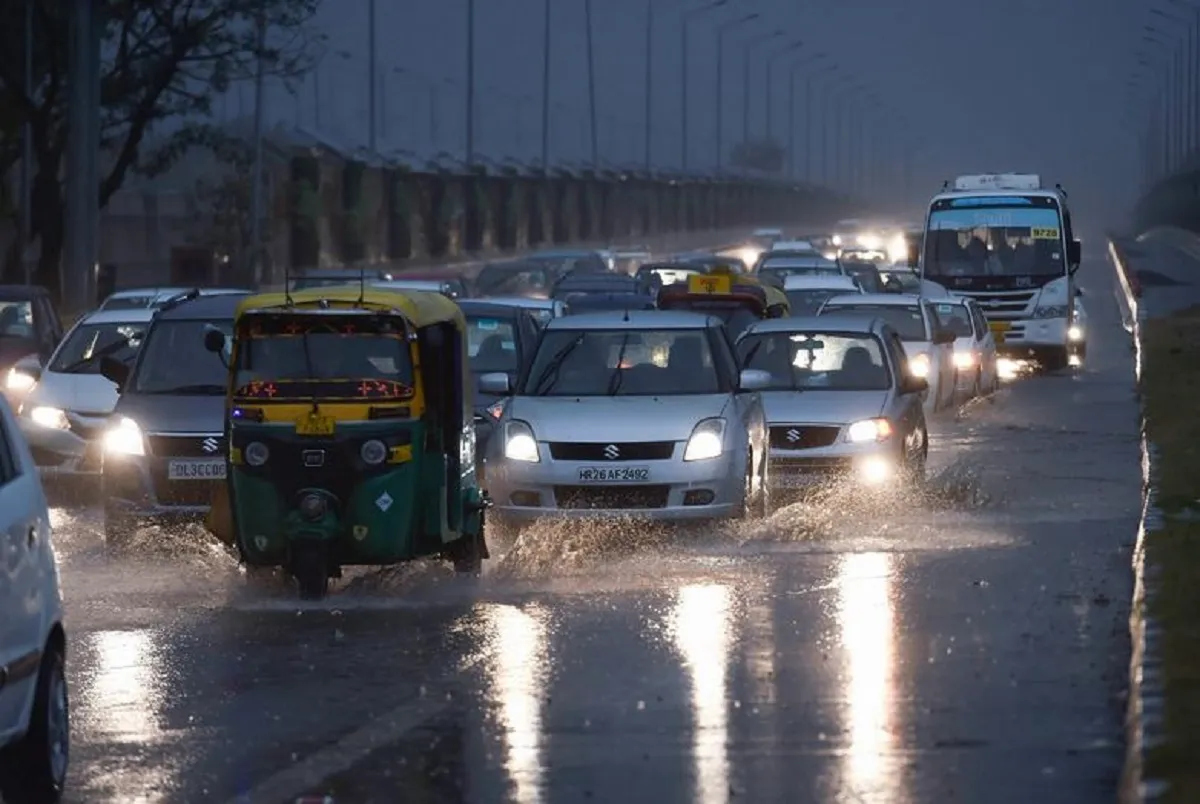 दिल्ली में बारिश से गिरा पारा, 30 जनवरी तक राहत नहीं- India TV Hindi