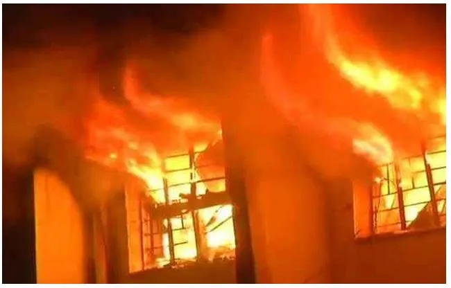 Fire in Mumbai- India TV Hindi