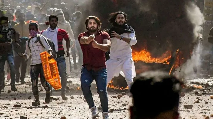 जाफराबाद में गोली...- India TV Hindi