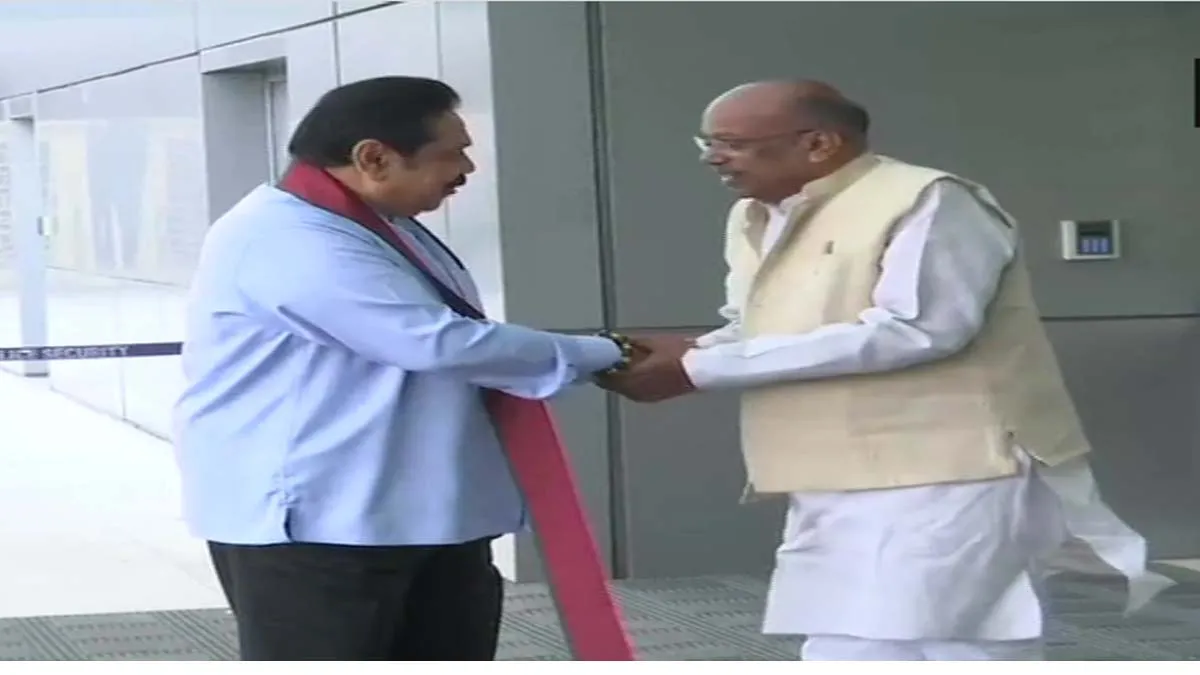 Sri Lanka Prime Minister Mahinda Rajapaksa arrives in Delhi on a four-day visit to India- India TV Hindi