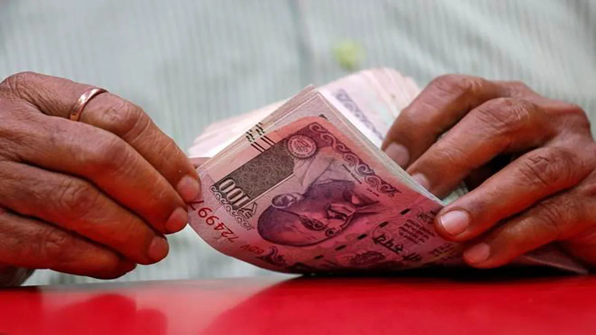 Small savings rate may see moderation next quarter- India TV Paisa