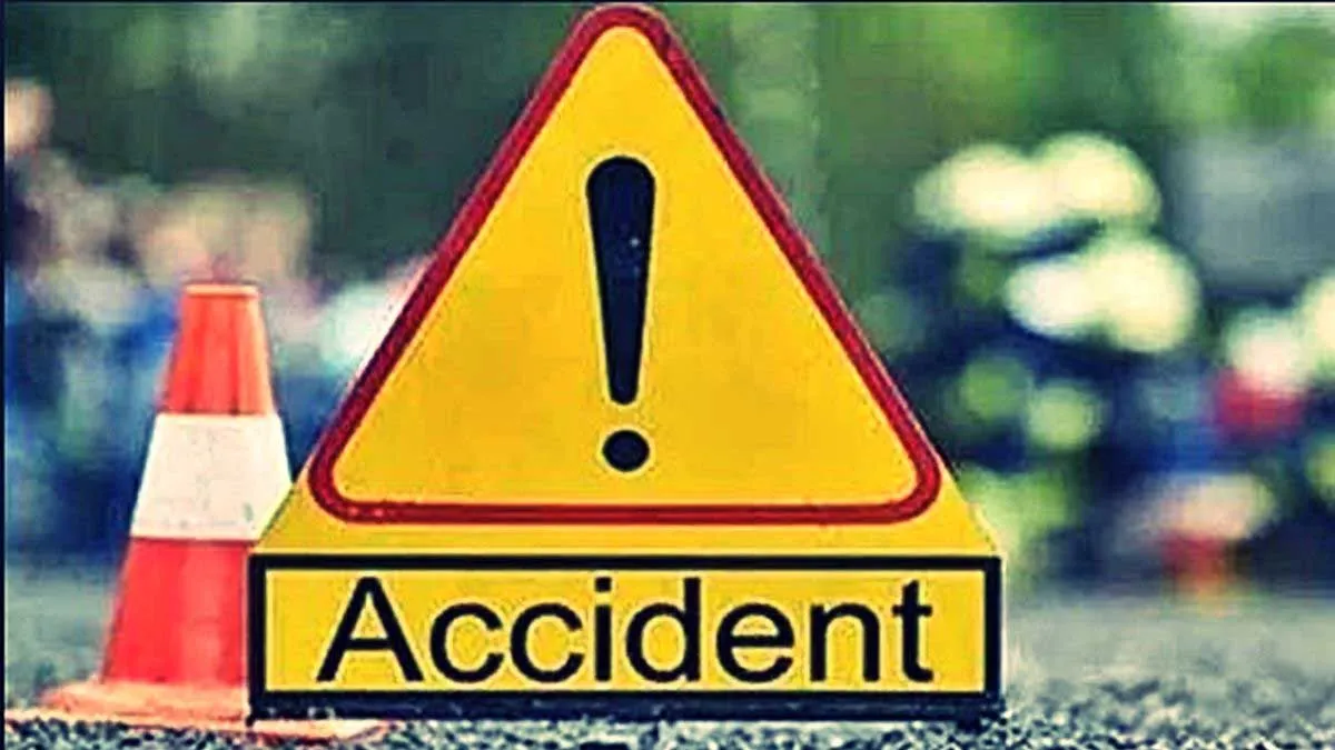 Nine dead, five injured as passenger vehicle falls into gorge in Jammu and Kashmir's Kathua- India TV Hindi