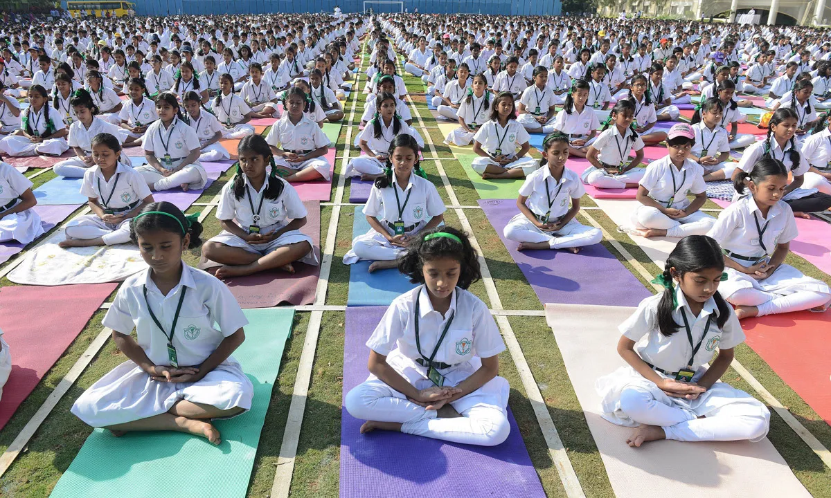 No plan to make yoga compulsory in schools government- India TV Hindi