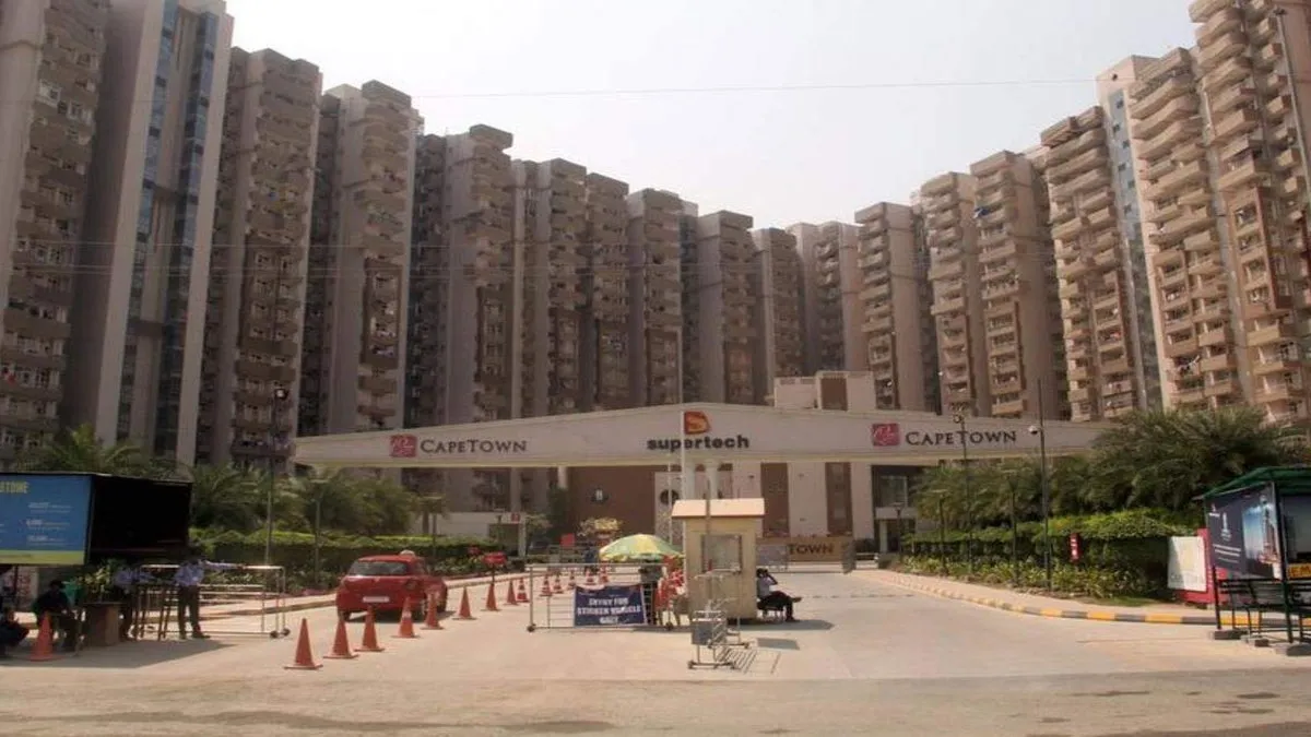 Coronavirus, covid-19 latest news, Supertech CapeTown in Sector 74, Noida- India TV Hindi