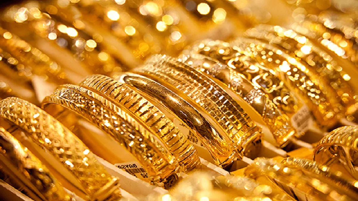 Gold marginally up by Rs 22 at Rs 45,063 per 10 gm- India TV Paisa