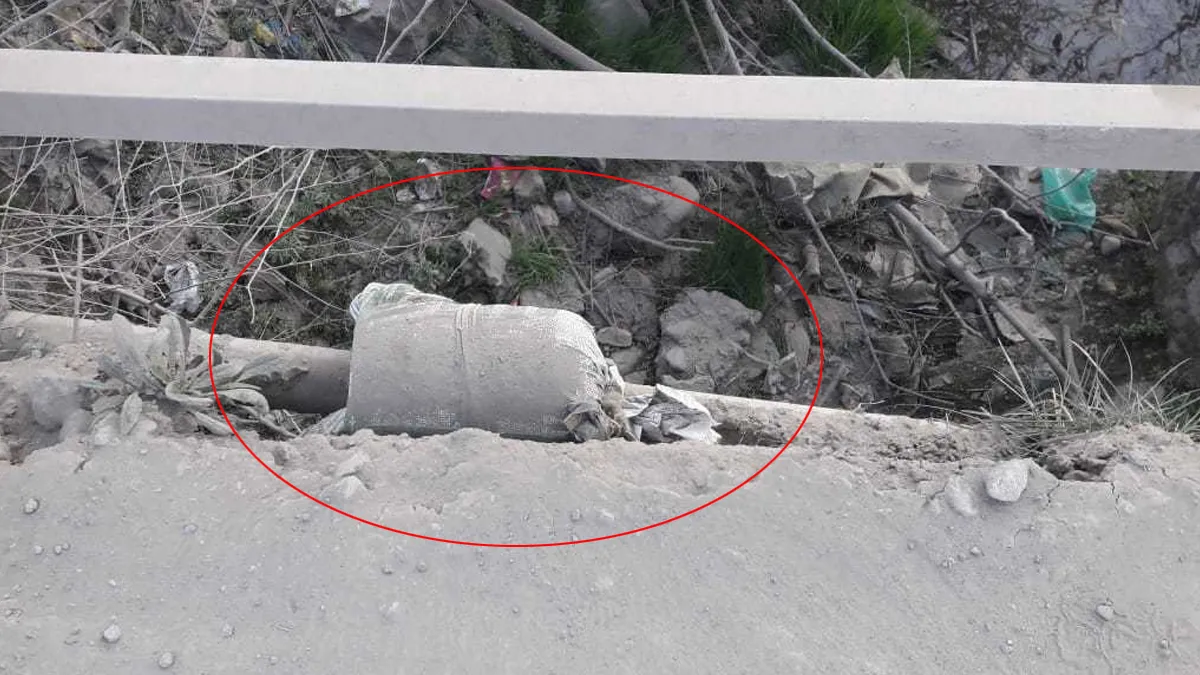 security forces detected an IED on road side at Nadihal- India TV Hindi