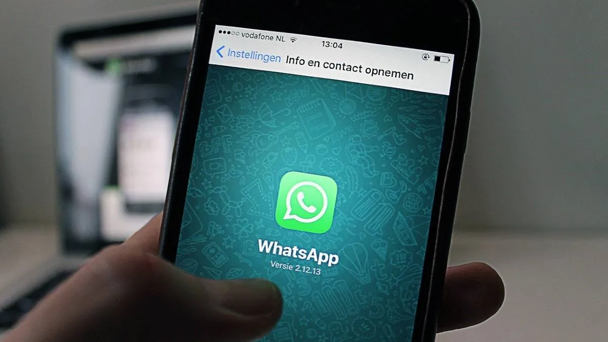 ICICI Bank launches WhatsApp Banking- India TV Paisa