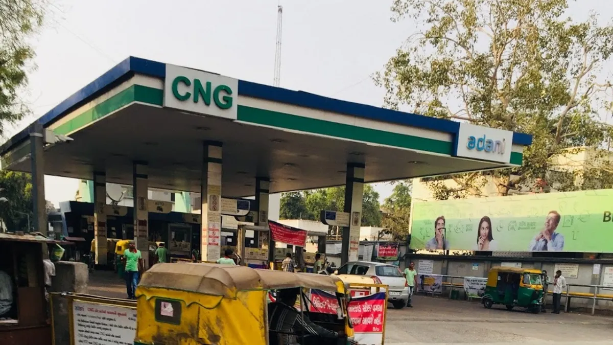 Adani Gas reduces prices of CNG and Domestic PNG with effect from 09th April 2020- India TV Paisa