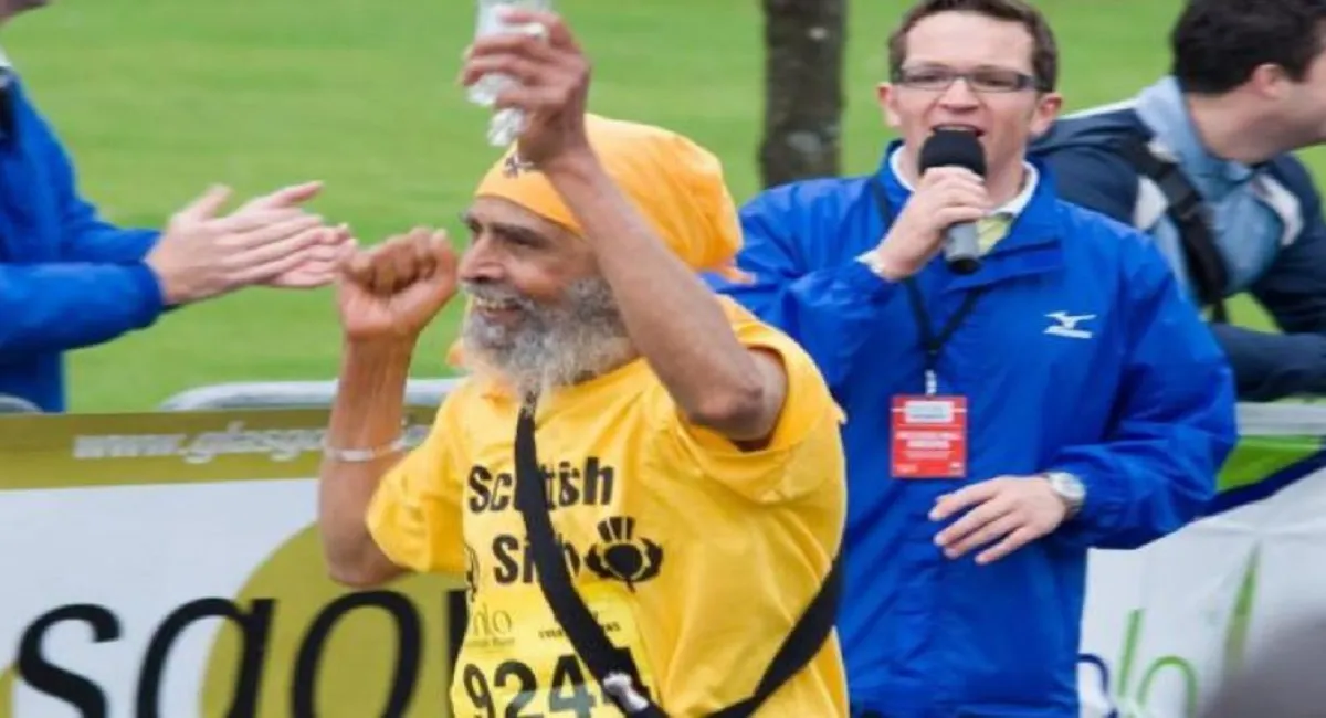 Amrik Singh, Marathon Runner, Coronavirus, COVID-19, Scotland, Sikh Community, Glasgow, London Marat- India TV Hindi