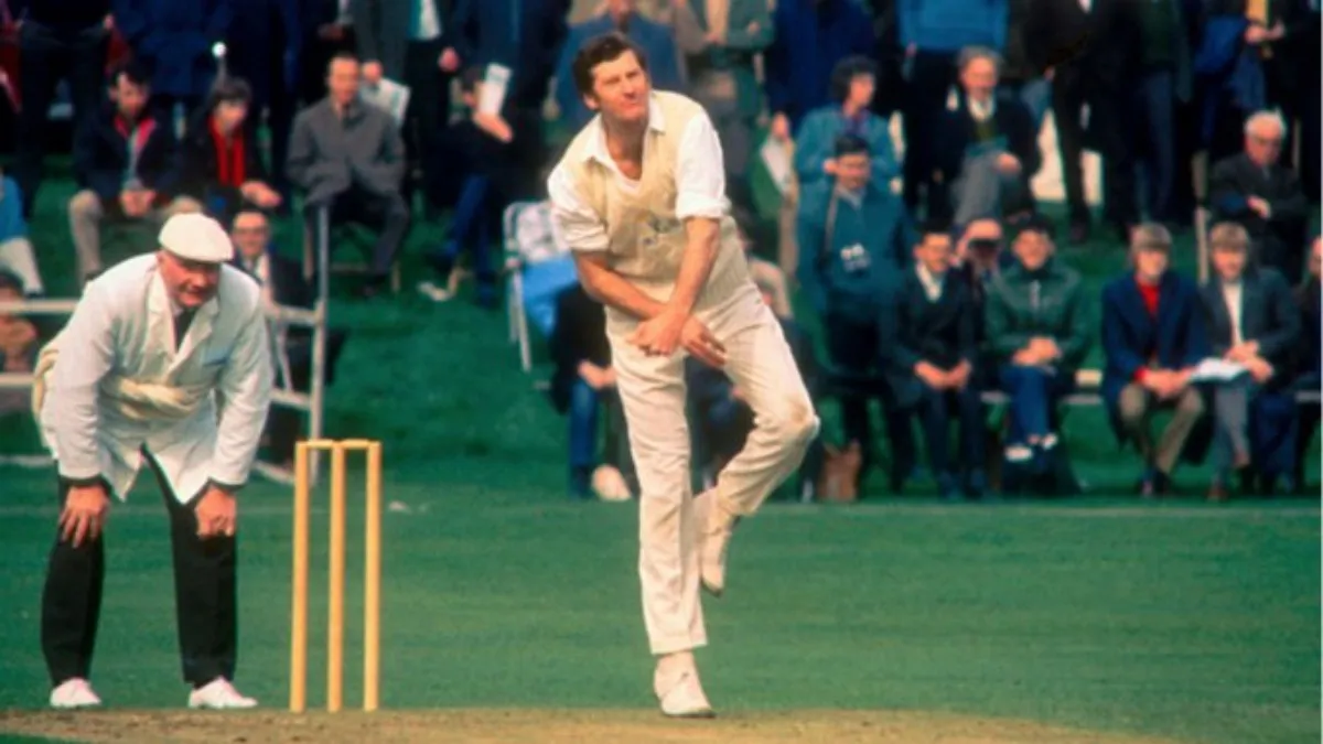 Former England all-rounder Peter Walker has died at the age...- India TV Hindi