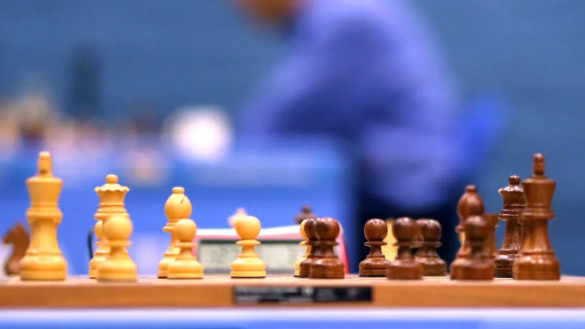 Young chess players are busy in online competitions - India TV Hindi