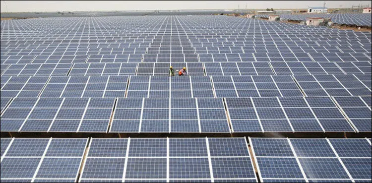 adani green wins solar project worth 45000 cr- India TV Paisa
