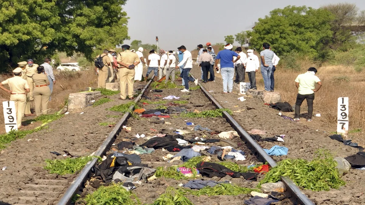 Government responsible for the tragedy with migrant workers in Aurangabad: Shiv Sena- India TV Hindi