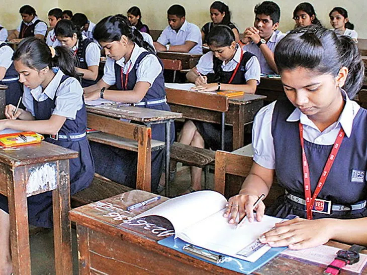 Class 10 standard public exam will be held in Tamil Nadu...- India TV Hindi