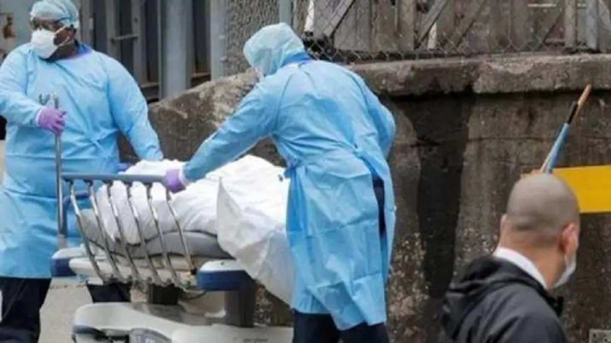 स्पेन में Coronavirus से 185 लोगों की मौत, मृतकों की कुल संख्या 25,613 हुई - India TV Hindi