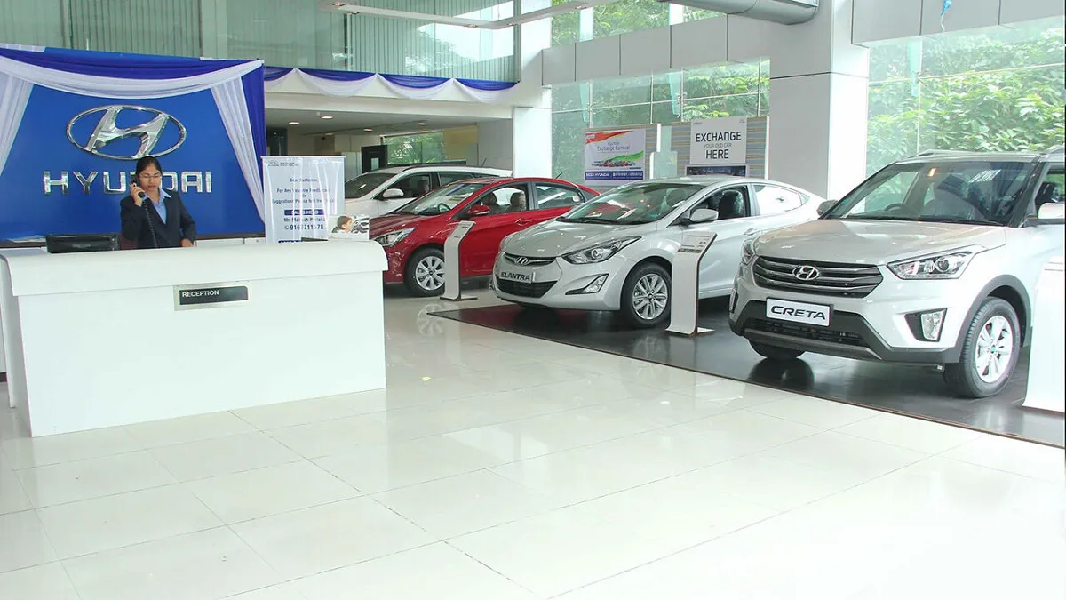  Hyundai Motor India Limited has also launched Hyundai EMI Insurance Program. Under this, if a custo- India TV Paisa