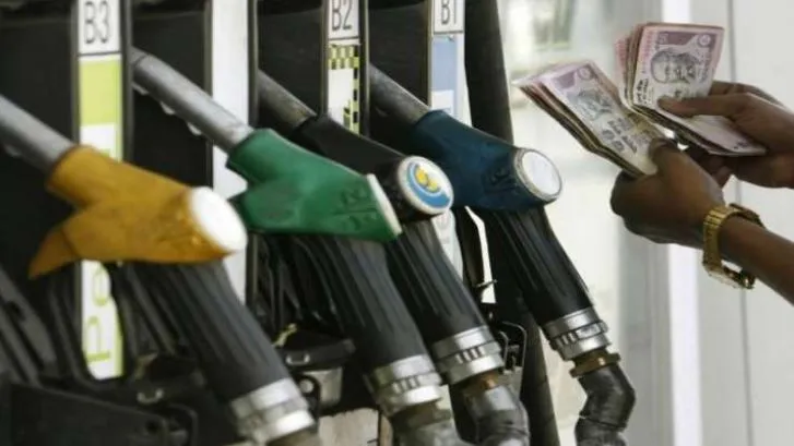 VAT on fuel Hike in chandigarh - India TV Paisa