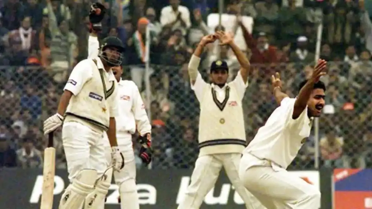 wasim Akram, Anil Kumble, Waqar Younis, Anil Kumble 10 wickets, India, Pakistan, India vs Pakistan 1- India TV Hindi
