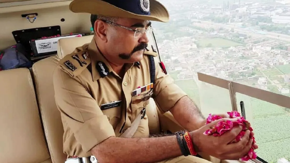 उत्तर प्रदेश में 10 IPS के तबादले, प्रशांत कुमार बने नए ADG लॉ एंड ऑर्डर- India TV Hindi