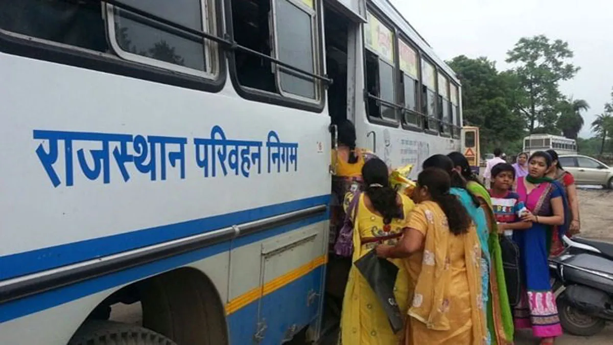 210 buses leave for Rajasthan with 7500 workers- India TV Hindi