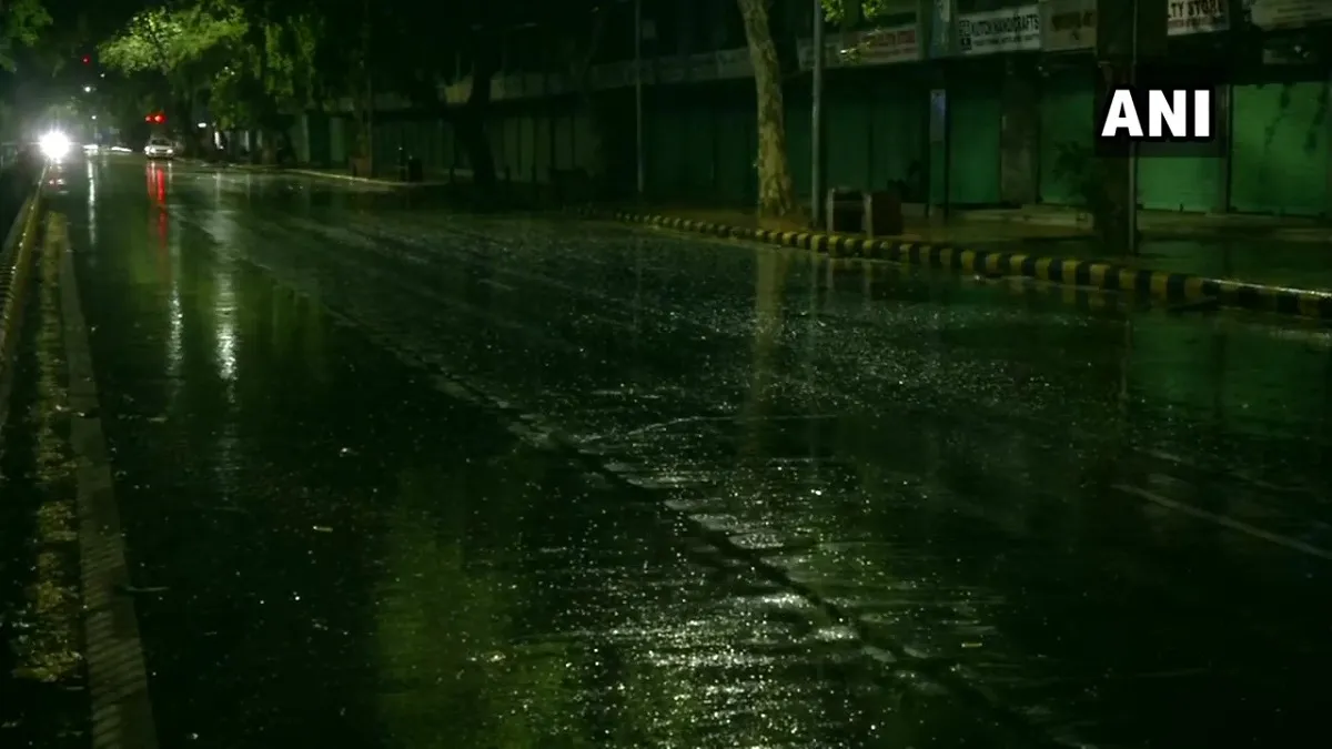 उत्तर भारत के कुछ हिस्सों में हल्की बारिश के बाद प्रचंड गर्मी से मिली कुछ राहत- India TV Hindi