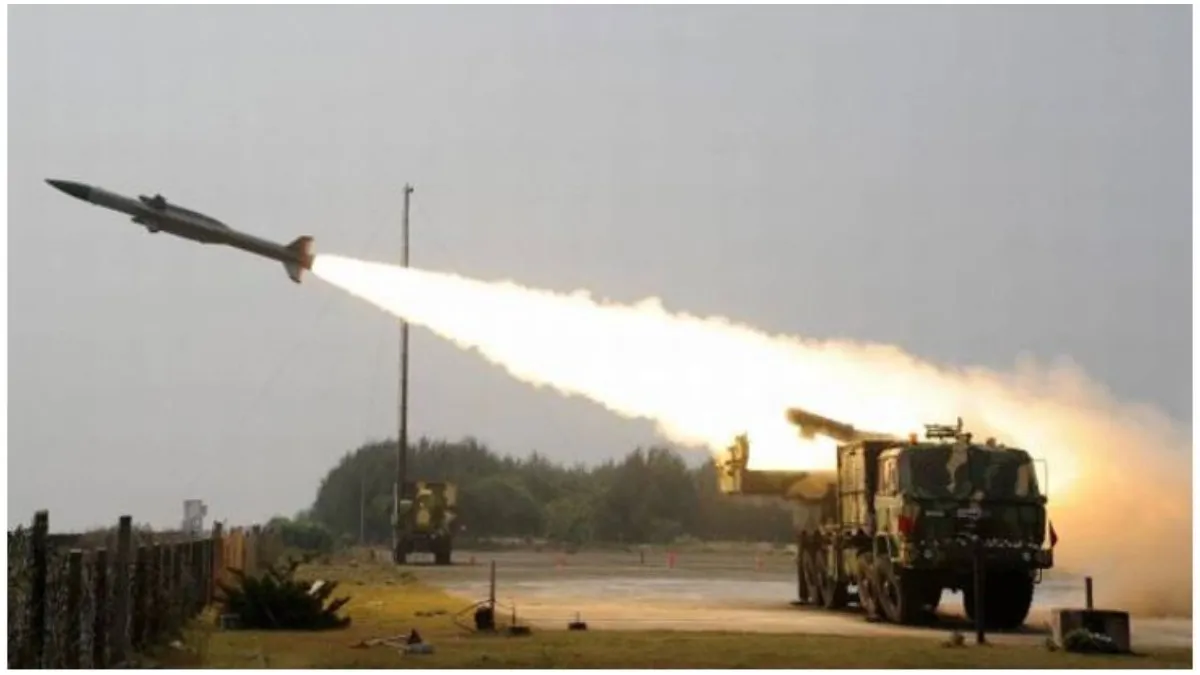 आकाश मिसाइल सिस्टम के...- India TV Paisa
