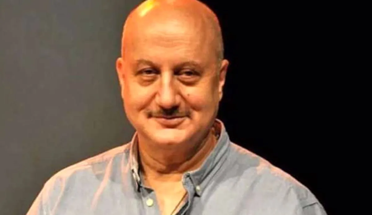 अनुपम खेर ने लॉन्च किया नाटक 'कुछ भी हो सकता है'- India TV Hindi