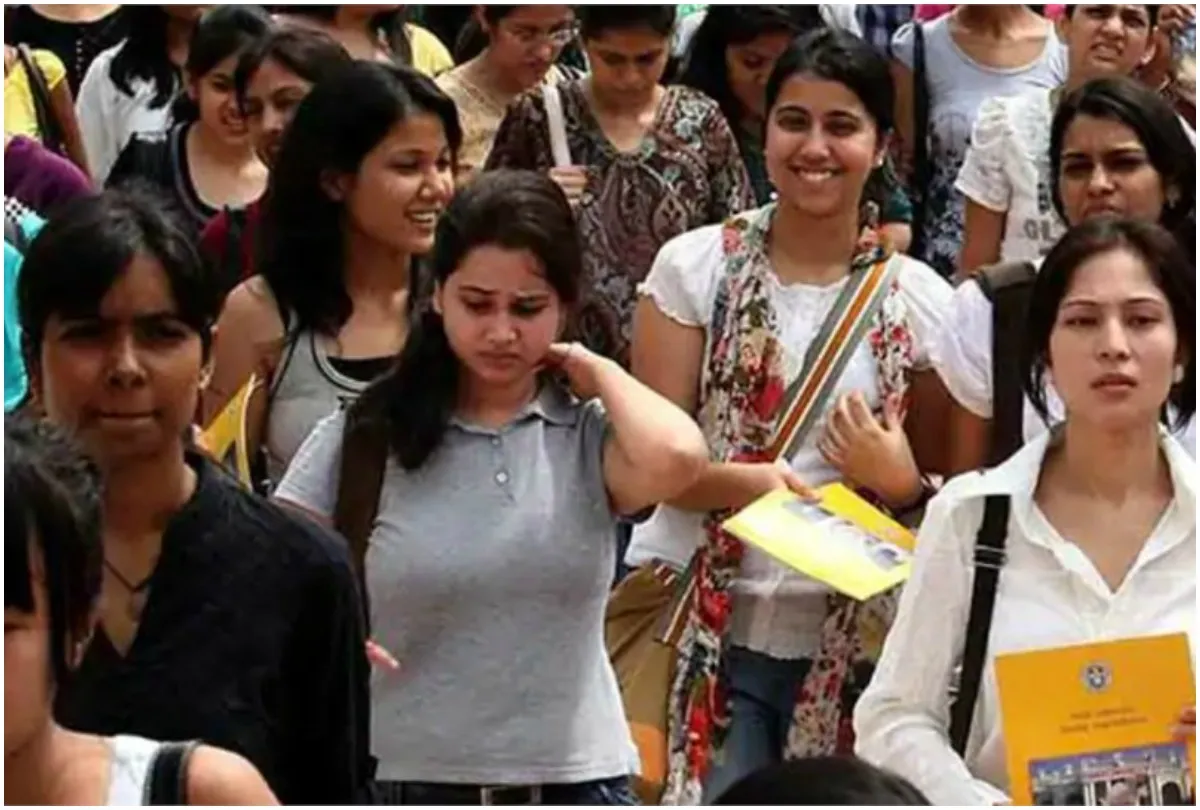 Class fair for students looking for admission in colleges- India TV Hindi