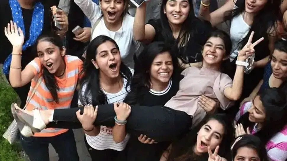 cgbse 10th, 12th result 2020 declared pragya kashyap tops...- India TV Hindi