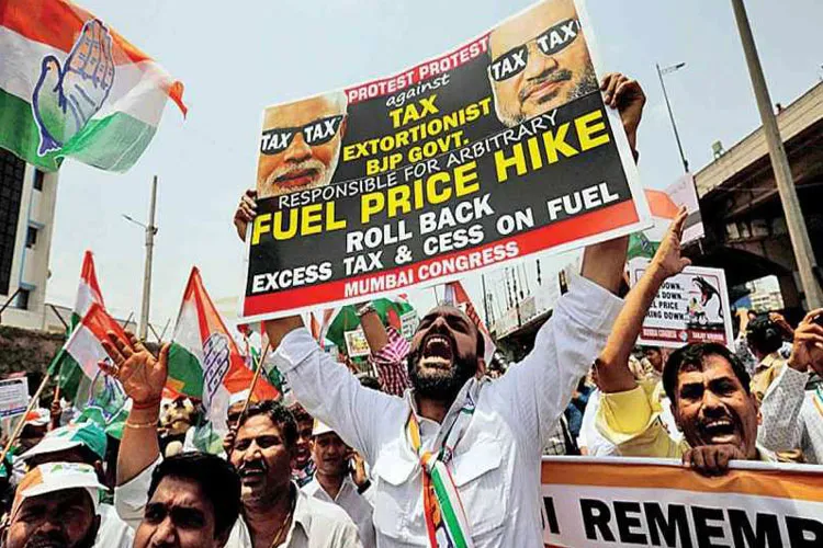 पेट्रोल-डीजल के दामों...- India TV Hindi