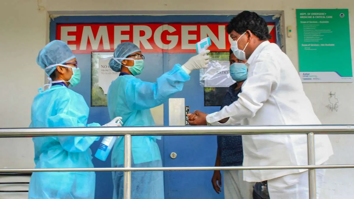 Noida coronavirus, containment zones- India TV Hindi