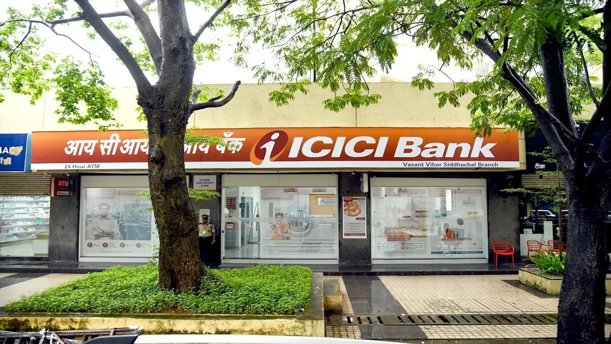 ICICI Bank sells Rs2,250 crore stake in ICICI Lombard- India TV Paisa