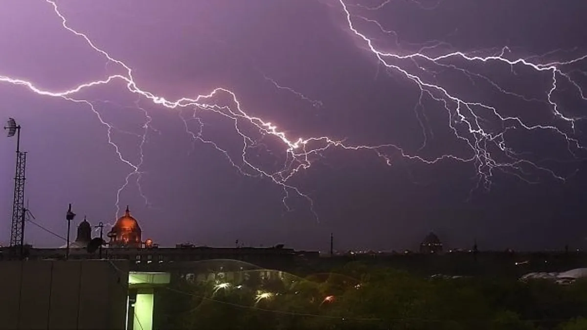 Lightning Strikes, Bihar Lightning Strikes, Thunderstorms, Bihar Rain, Bihar Thunderstorms- India TV Hindi