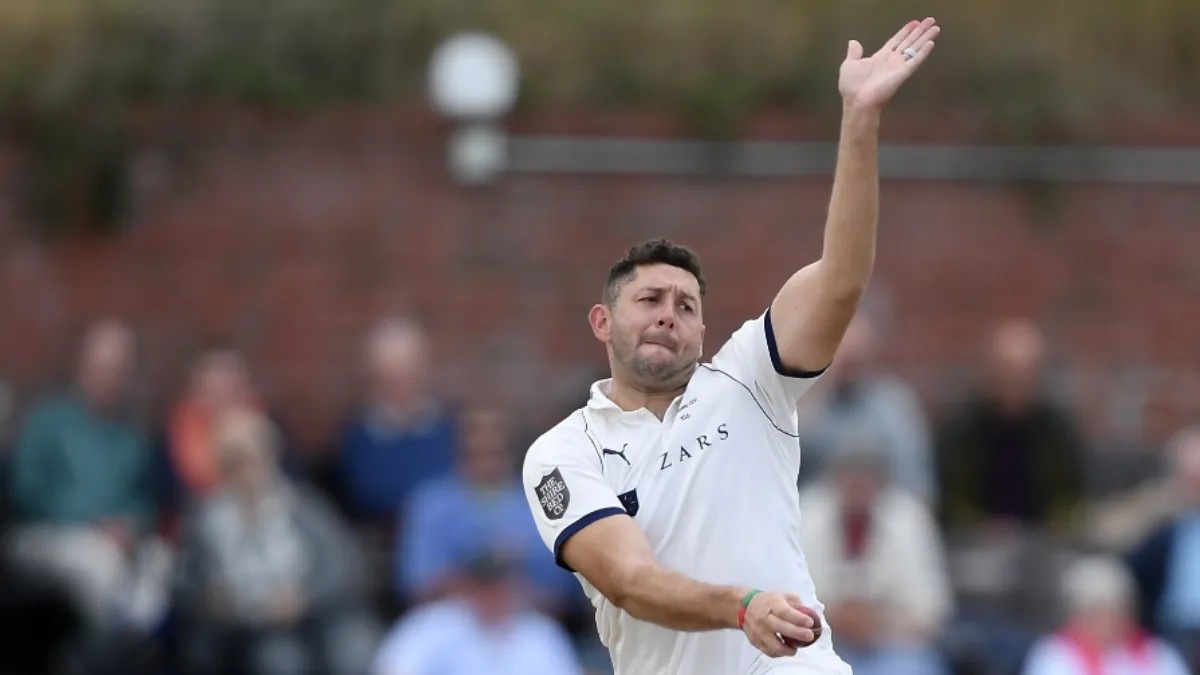 Tim Bresnan decided to leave Yorkshire Cricket County after playing 19 years- India TV Hindi
