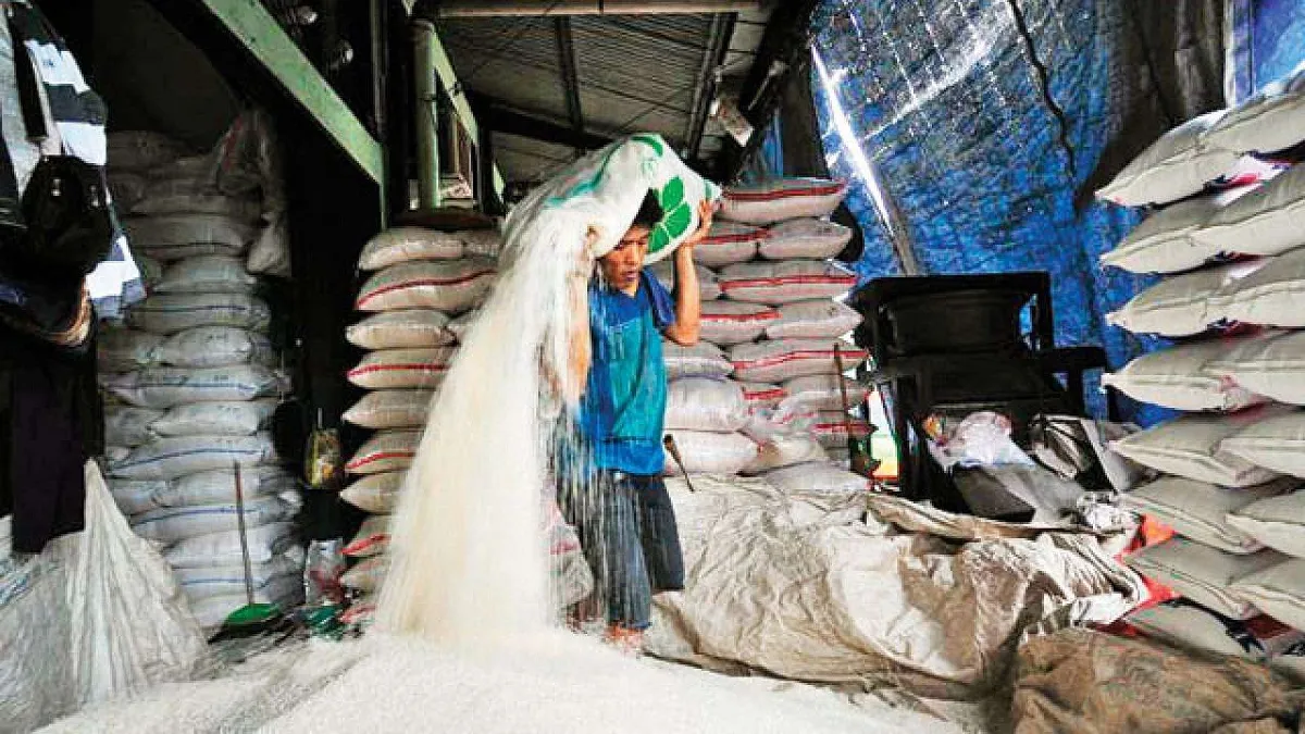 Sugar export from Maharashtra hit due to coronavirus lockdown- India TV Paisa