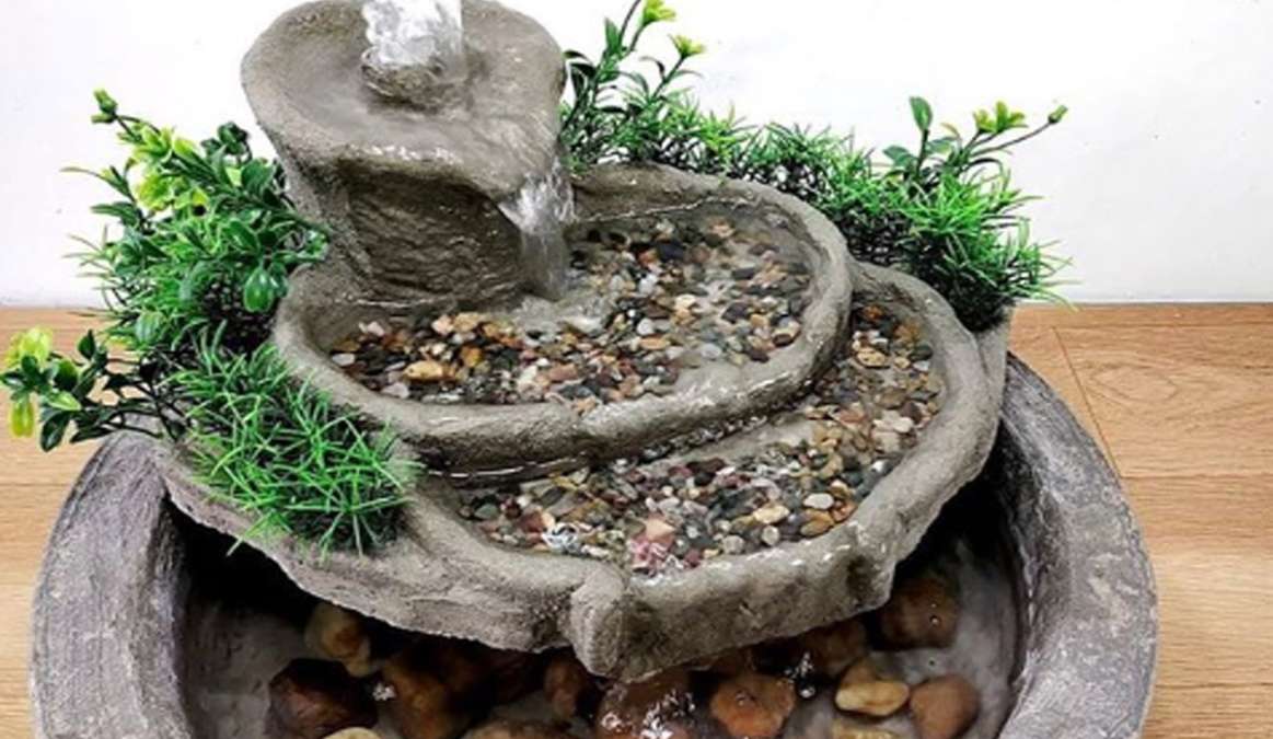 Vastu Tips for Water Decorative Items Keep water fountain in north east  direction           -        