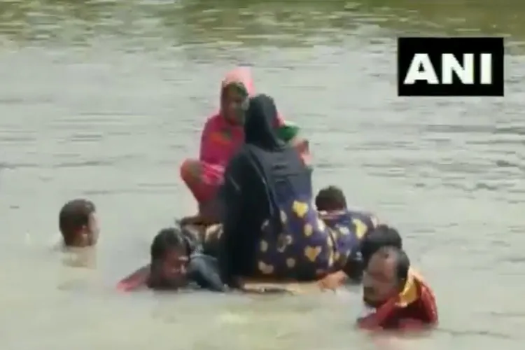 बिहार में बाढ़ से...- India TV Hindi