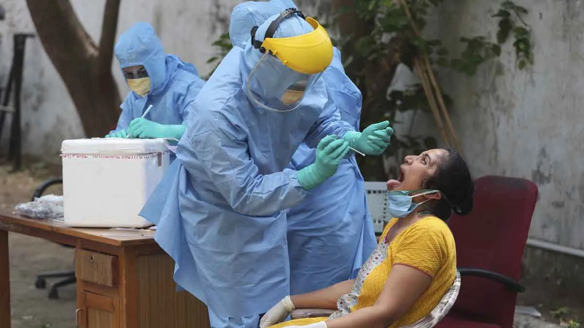 गुजरात: 24 घंटे में रिकॉर्ड 783 नये मामले, संक्रमितों की संख्या 38419 हुई- India TV Hindi