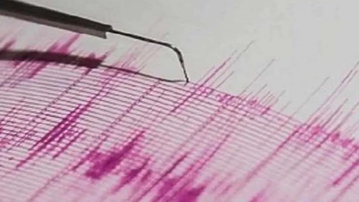 earthquake in Jammu Kashmir Katra and Maharashtra Palghar- India TV Hindi