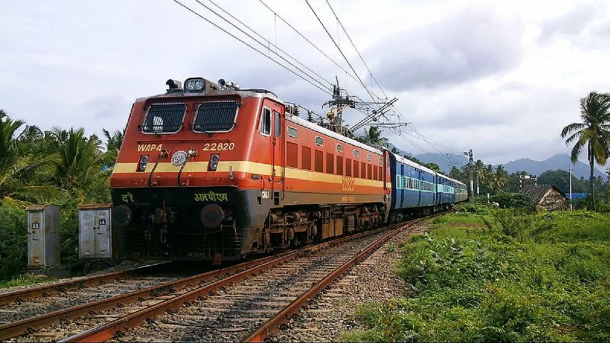 Train- India TV Hindi