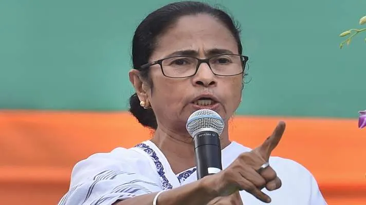 Mamata Banerjee announces major rejig in TMC ahead of 2021 Bengal polls- India TV Hindi