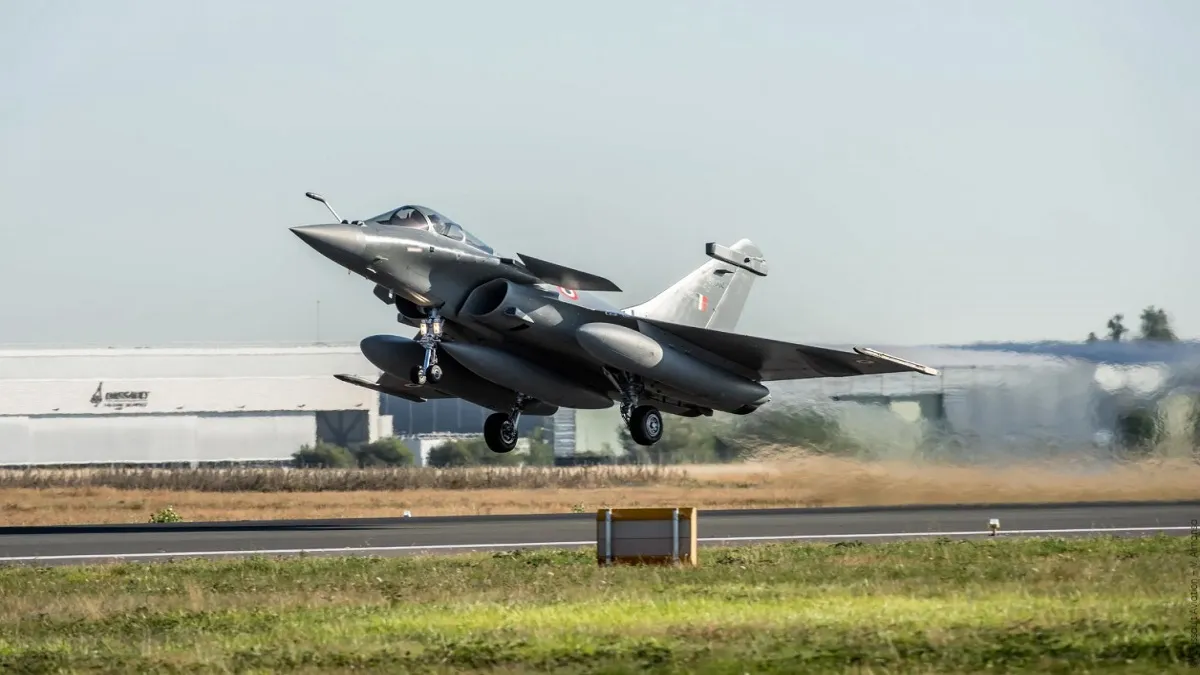 In view of Rafale's landing at Ambala Air Force Station section 144 imposed - India TV Hindi