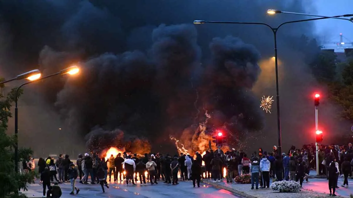 Norway irrupt in Riots against Islam after Sweden- India TV Hindi
