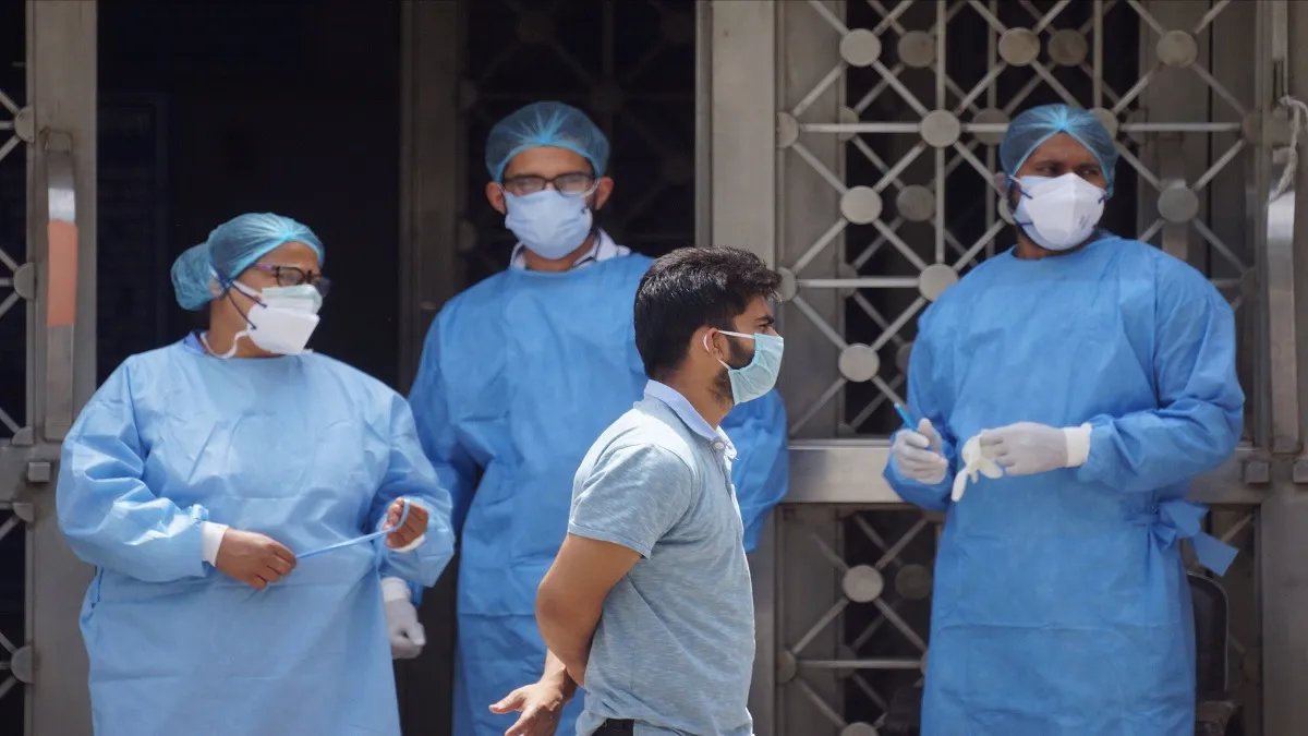 India Coronavirus Cases surpasses 2 millions- India TV Hindi