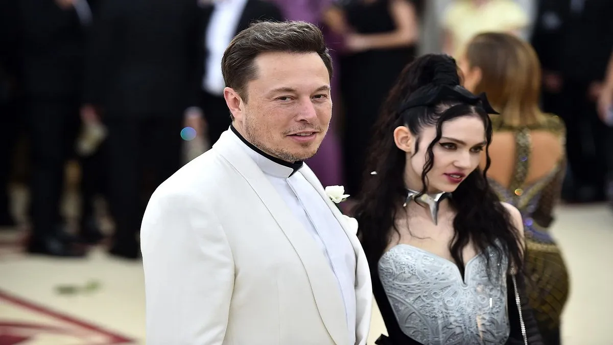Elon Musk becomes world’s fourth-richest billionaire after gaining 8 billion dollar- India TV Paisa