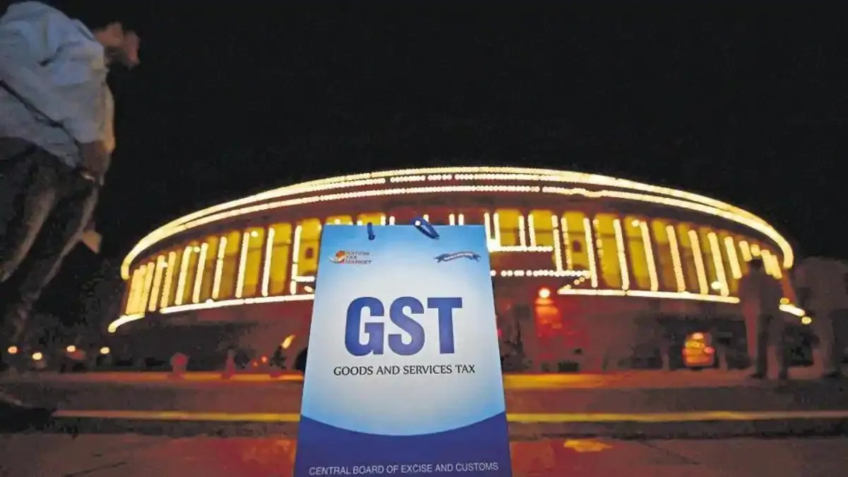 GST collections drop to Rs 87,422 cr in July- India TV Paisa