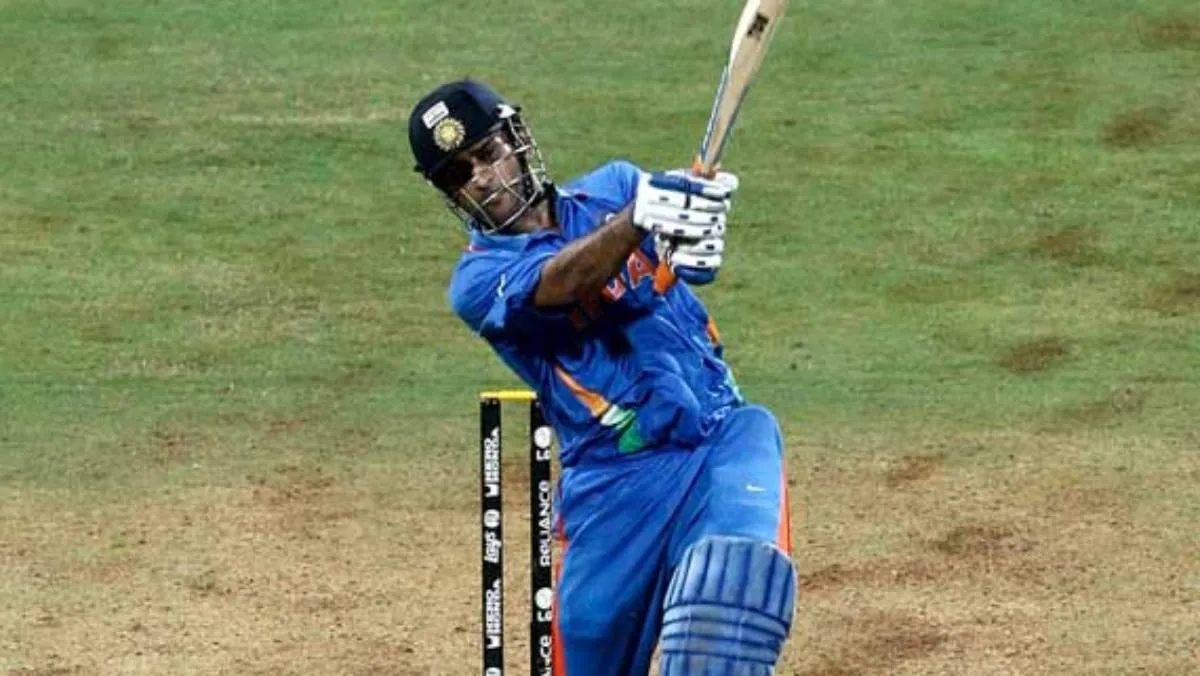 Should there be a seat in Dhoni's name in the Wankhede Stadium? Ajit Agarkar replied- India TV Hindi