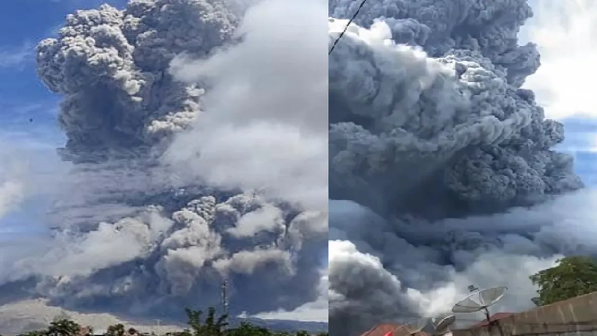 Indonesia mount Sinabung volcano ejects towering ash loud ring of fire- India TV Hindi